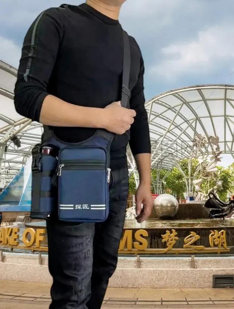 可以放水杯的斜挎包,坚持跑步必备神器