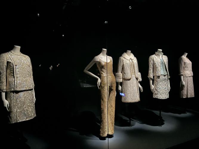 看完CHANEL这场秀,我仿佛逛了一场画展