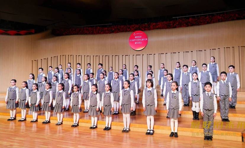 雪峰山下的合唱团,最美的风景是孩子