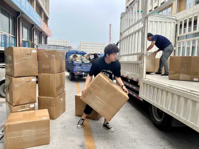 箱包电子商务怎么做,白沟箱包产业带进入新成长阶段电商搭台