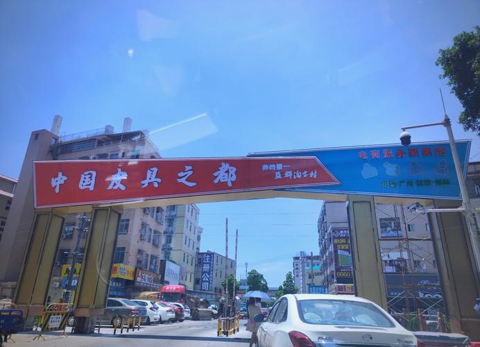 广东外贸箱包批发市场,广州最大最全精品批发市场