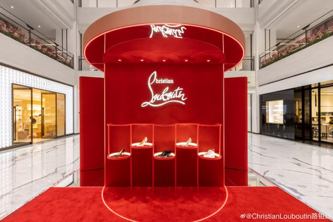 CHRISTIAN LOUBOUTIN路铂廷美妆  中国首店于北京SKP盛大启幕