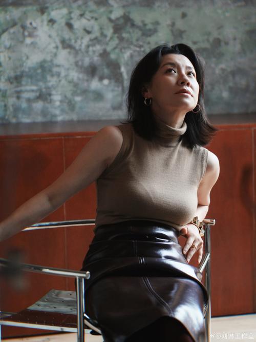 甘当绿叶，也能爆红！宝藏姐姐刘琳这下藏不住了