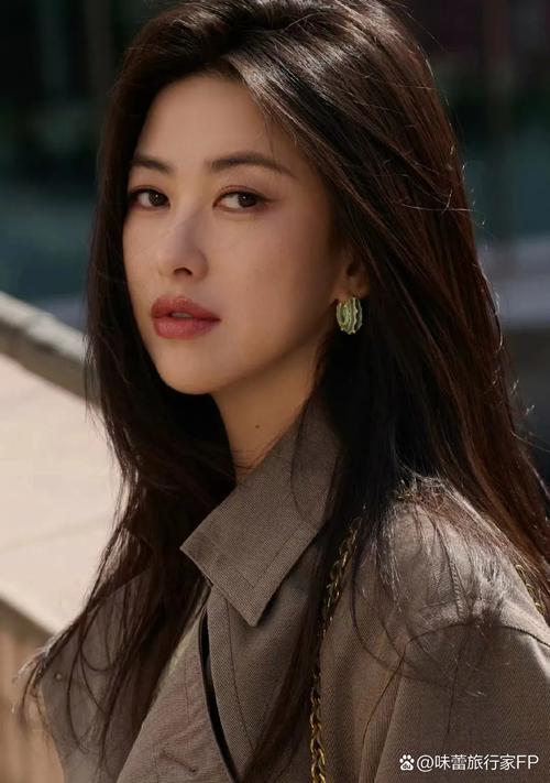 没绯闻没话题没流量？朱珠凭什么蝉联多年全球最美脸？