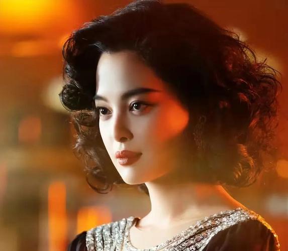 让女人“情伤”，再让女人崛起，《繁花》成功了吗？