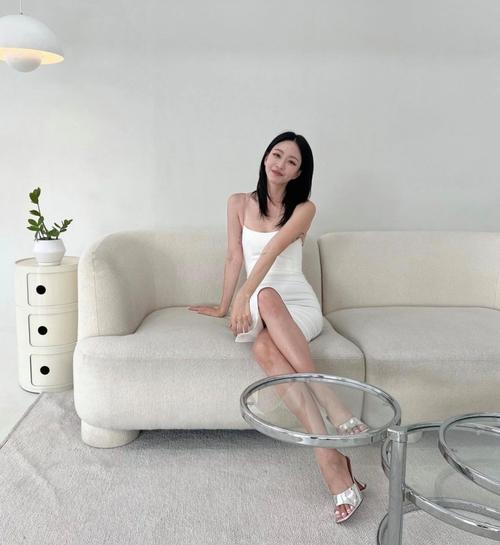 38岁大漂亮韩艺瑟，该美就美的劲儿让我以为她18！