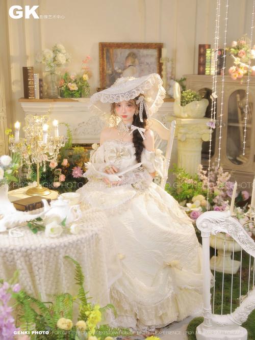 满屏的精致与浪漫，洛可可风格也太迷人了吧！