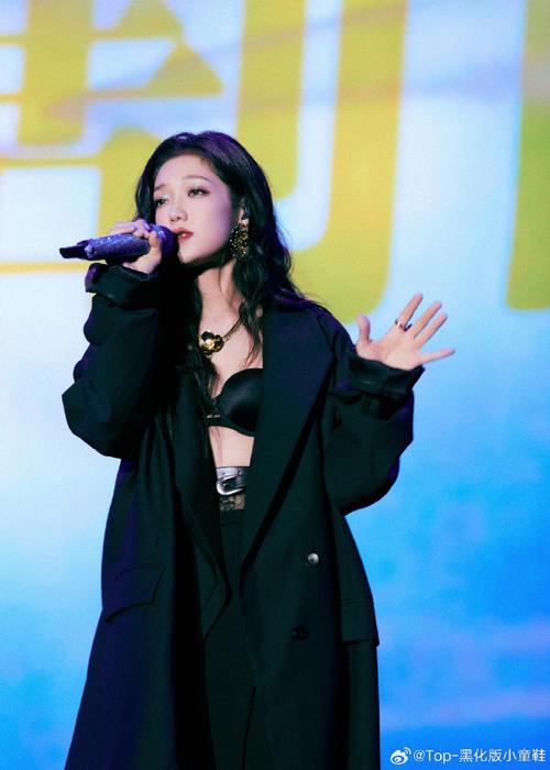 不怕烟嗓杀我，就怕希林娜依·高变甜妹！