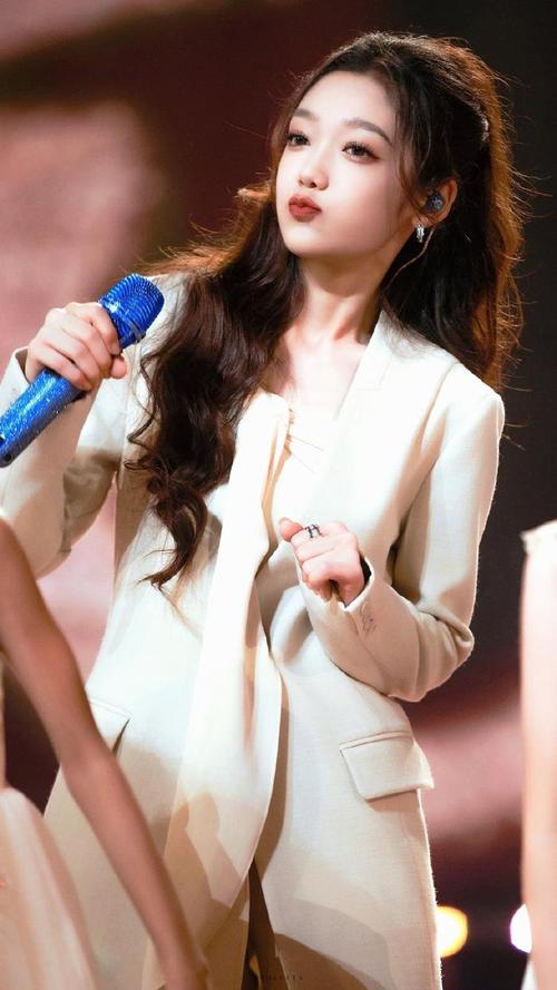 不怕烟嗓杀我，就怕希林娜依·高变甜妹！