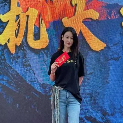 换季偏要有底气！看Sam老师和张馨予如何应对换季新挑战!