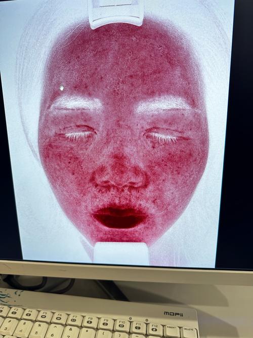 脸颊上的一抹红晕,就是初见心动的模样!