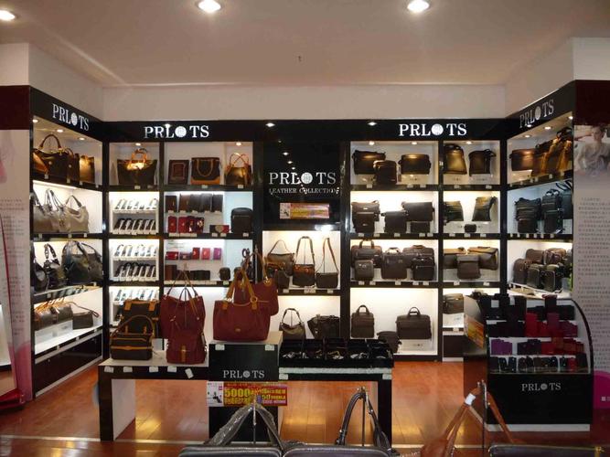 查一下加工皮包的地方,广州箱包尾货批发市场在荔湾附近