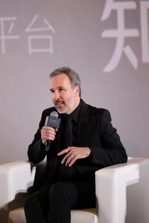 丹尼斯·维伦纽瓦:真实是想象的粮仓