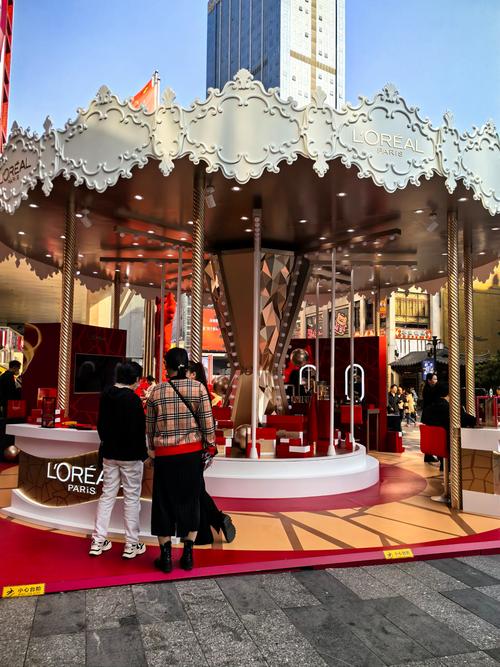 欧洲知名奢侈品在线零售商 Mytheresa 春节诚意献礼