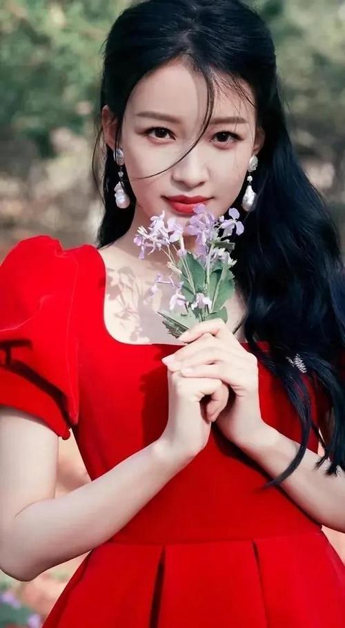 终于找到正确卸妆方法的孙怡,素颜直面镜头也毫无压力!