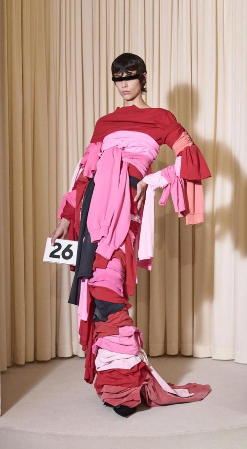 Gucci官宣Demna:一场蓄谋已久的“顶流”任命?