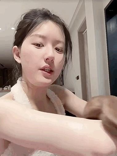 反杀回来的她,到底有什么魅力?