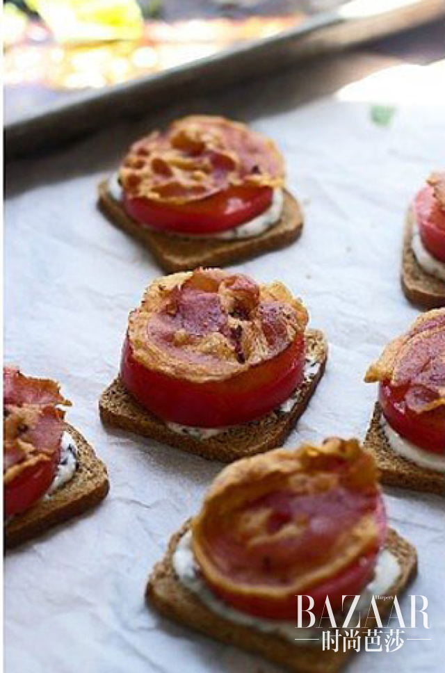 adaymag-bite-size-blt-sandwiches-03