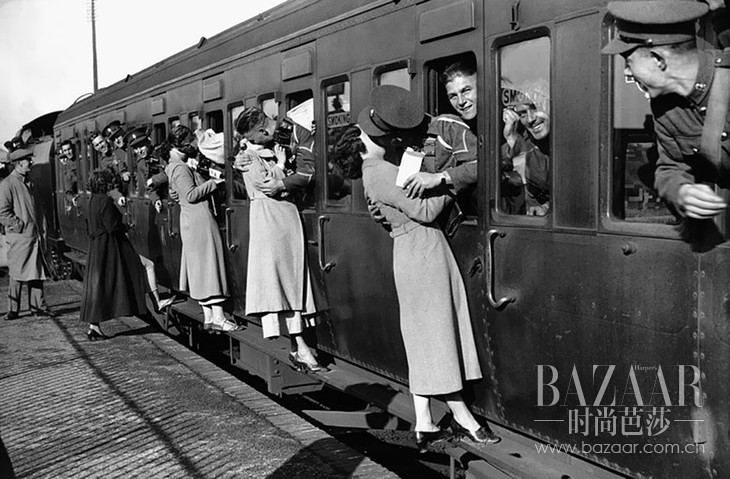 Soldiers Departing For Egypt Lean Out Of Their Windows To Kiss Their Loved Ones Goodbye, 1935