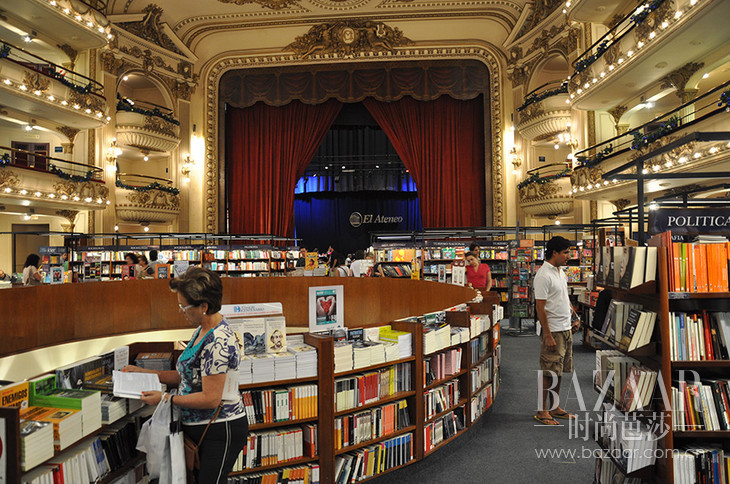 adaymag-100-year-old-theatre-converted-into-stunning-bookstore-04