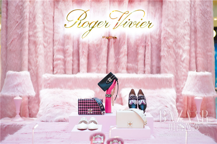 0afb736735ae4a4869b3492f9e80b2f