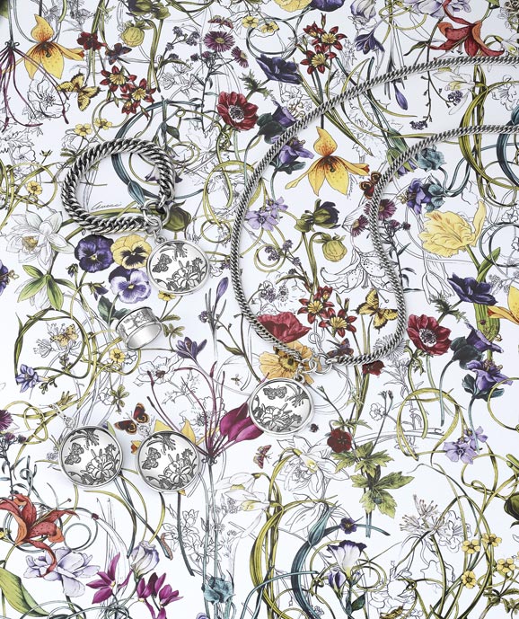 绝美银饰 徜徉烂漫春日