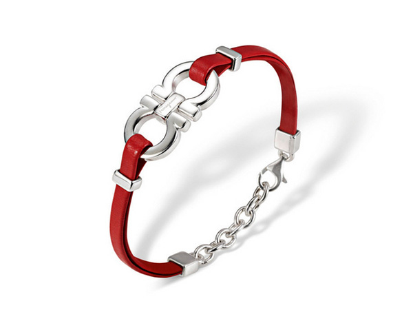 菲拉格慕推出情人节特别系列